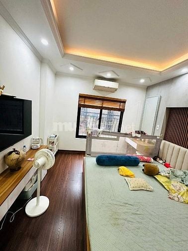 BÁN NHÀ LÂM DU - NGÕ THÔNG 2 THOÁNG, 47M2 CHỈ 8.9T - THIẾT KẾ HIỆN ĐẠI