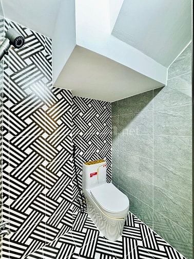 Bán căn 58,8m2 giá 2 tỷ 250 đường Lê Văn Việt, Long Thạnh Mỹ, Thủ Đức