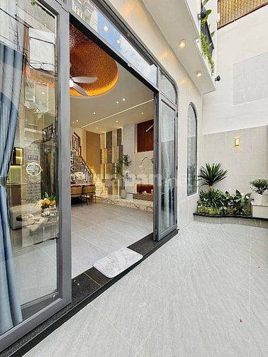 Sốc GIẢM 200tr cho nhà Phạm Văn Hai,Tân Bình| Nhà 2 lầu có nội thất