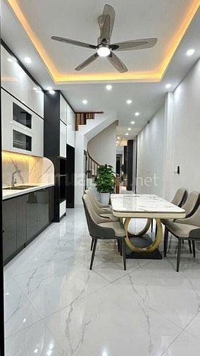 Phân Lô Hai Bà Trưng_Gara ÔTÔ_Thang Máy_Nội Thất VIP_80m/5Tầng_19.5Tỷ
