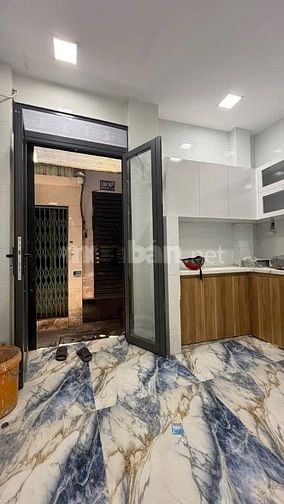 Nhà 2MT hẻm(4X11m). 100/dương Bá Trạc P2Q8 nhà mới đẹp