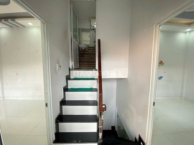 Nhà bán 1 lầu hẻm 1 sẹc Nguyễn Duy Cung, P12, Q.Gò Vấp.