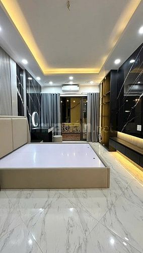 Phân Lô Hai Bà Trưng_Gara ÔTÔ_Thang Máy_Nội Thất VIP_80m/5Tầng_19.5Tỷ