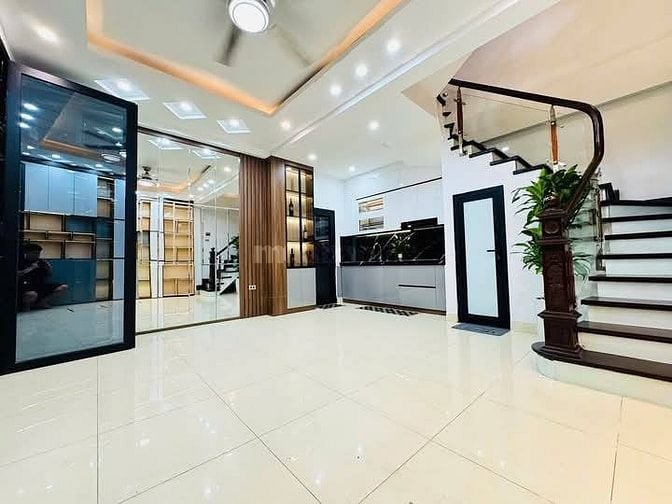 Nhà Đẹp Ô TÔ Vào Nhà Hoàng Văn Thái 31/36m, 6 tầng, mt 5.3m, 12.9 tỷ