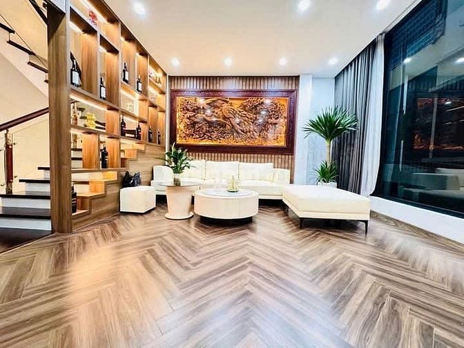 CHÍNH CHỦ BÁN NHÀ HOÀNG VĂN THÁI, GARA Ô TÔ, Ở NGAY GIÁ NHỈNH 12 tỷ 