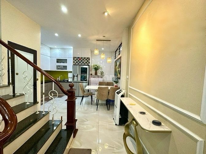 THẠCH BÀN ĐẸP LUNG LINH 5 TẦNG 3 PN ĐỦ CÔNG NĂNG - HƠN 6 TỶ CHÚT