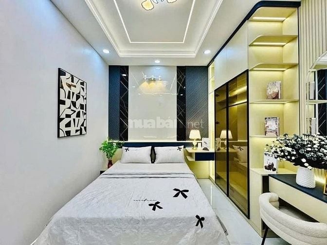 Bán gấp nhà ở đường Thiên Phước, phường 9, Tân Bình, giá 2 tỷ 500 triệ