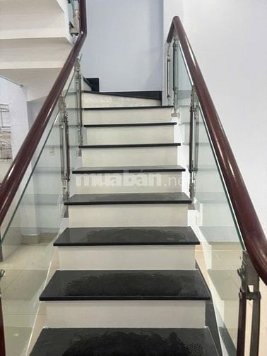 Bán nhà đường Phan Văn Hớn, gần UBND Xã Xuân Thới Thượng, Hóc Môn