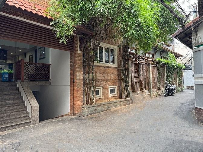 Tòa Nhà Căn Hộ D.Vụ t.nhập 120tr/th, hẻm ôtô khu vip Nguyễn Đình Chính
