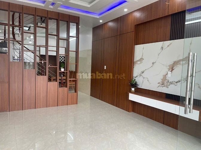 Bán nhà 3 tầng đẹp, thoáng mát tại Hoàng Mai, Đồng Thái, giá 2,45 tỷ
