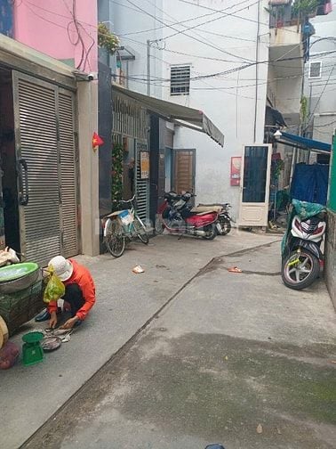 CHỈ CÓ 7 TỶ HƠN CÓ NGAY NHÀ SÁT MẶT TIỀN ĐƯỜNG LỚN NGAY TRUNG TÂM QUẬN