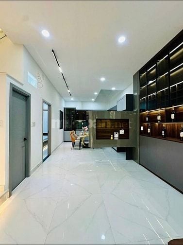 GIẢM 200TR CHO KHÁCH THANH TOÁN SỚM - NHÀ CÁCH MẠNG THÁNG 8, Q3 - 4Tỷ8