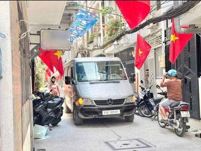 GIẢM 200TR CHO KHÁCH THANH TOÁN SỚM - NHÀ CÁCH MẠNG THÁNG 8, Q3 - 4Tỷ8