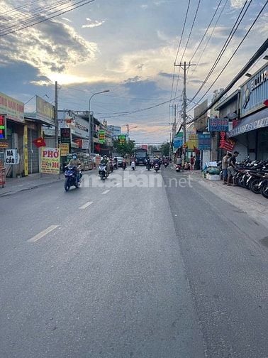 Bán nhà Măt Tiền Đường Nguyễn Thị Búp, Quận 12