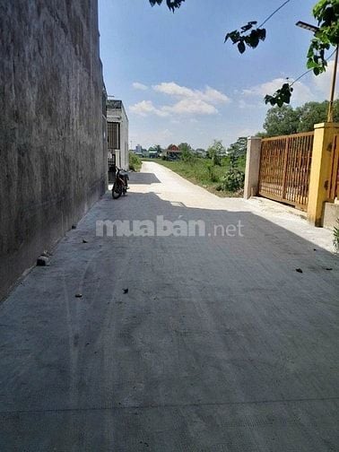 Đối diện KCN Xuyên Á! Nhà hẻm 5m, DT: 5m x 27m