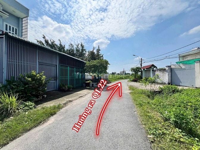 HÀNG NGÔP TÂN PHÚ TRUNG NGAY BV XUYÊN Á ĐƯỜNG NHỰA SHR GIÁ CHỈ 710 TR