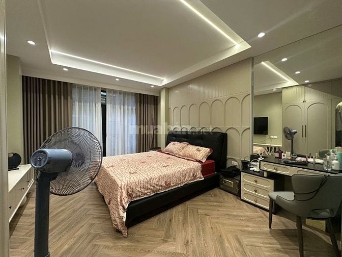 PHÂN LÔ NGỌC KHÁNH BA ĐÌNH - 7 TẦNG THANG MÁY - GARA Ô TÔ - SÁT PHỐ 