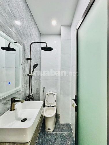 Bán nhà Tô Hiến Thành Q10, 80m², 3.7 tỷ, thuê 20tr/th, sổ riêng, SHR