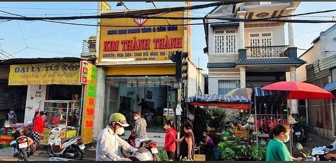 Chỉ cần đưa trước 180-200tr dọn vô ở luôn. Mỗi tháng góp 5tr 