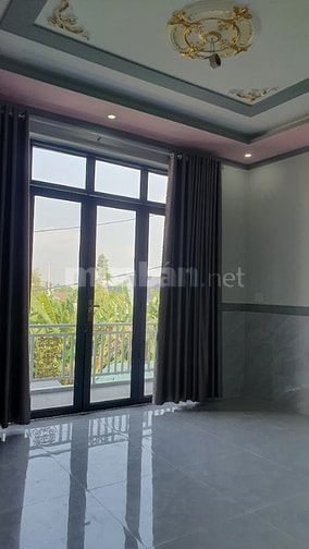 NHÀ MỚI XÂY 1 XẸT NHỰA RỪNG DẦU  1 TRỆT 1 LẦU ĐÚC THẬT