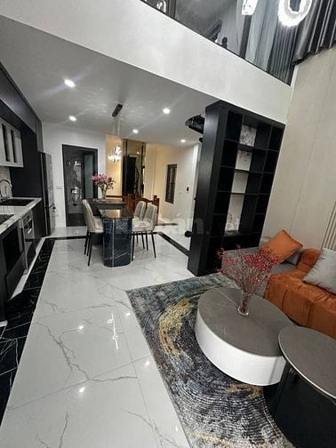 THANG MÁY , 10M Ô TÔ TRÁNH , ĐỊNH CÔNG THƯỢNG HOÀNG MAI 45M2 5TẦNG .