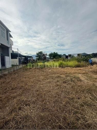 Bán đất-DT450m2-ngang 7,5m-Ôtô 7m-dân cư dông-vĩnh phương -NT-1t150tr