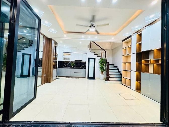 NHÀ Hoàng Văn Thái, Thanh Xuân,Hn 12,5 tỷ Kinh Doanh siêu víp.