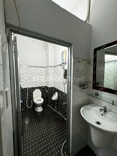 BÁN GẤP NHÀ ĐẸP NGUYỄN TƯ GIÃN. 64m2. TRUNG TÂM GÒ VẤP. CHỈ 5,9 TỶ TL