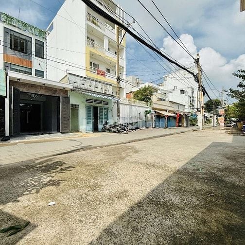 Vỡ nợ bán gấp nhà Hoà Hưng, p12, Q10. Chỉ 2,64tỷ. 60m2. Hẻm xe hơi. 