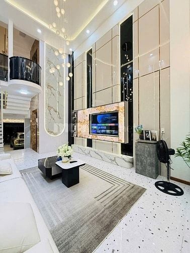 bán nhà SIÊU PHẨM, KHU VÍP ĐẲNG CẮP 68, DT 4M X 18M CÓ THANG MÁY, 