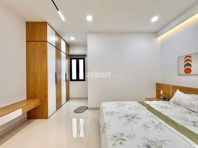Bán nhà 66m2 giá 6 tỷ 250 triệu đường Quốc Hương,Thảo Điền, Quận 2.
