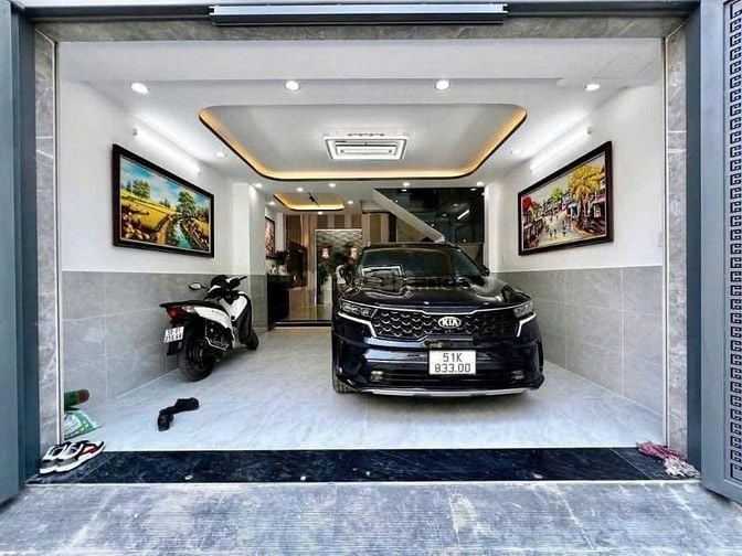 Bán nhà Lê Thị Bạch Cát Q11, 75m², 3.65 tỷ, hẻm xe hơi, sổ riêng, SHR
