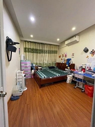 TRUNG TÂM CẦU GIẤY 3 BƯỚC RA QUẬN UỶ - Thoáng sáng trước sau - Ở Sướng