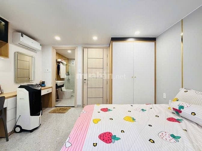 GIÁ CỰC HIẾM Đ DIỆP MINH CHÂU, TÂN PHÚ.GẦN TRƯỜNG THCS TRẦN QUANG KHẢI