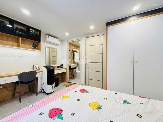 GIÁ CỰC HIẾM Đ DIỆP MINH CHÂU, TÂN PHÚ.GẦN TRƯỜNG THCS TRẦN QUANG KHẢI
