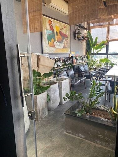 Nhà mặt phố Lê Duẩn, lô góc 7T thang máy DT28m2 giá 9.2 tỷ