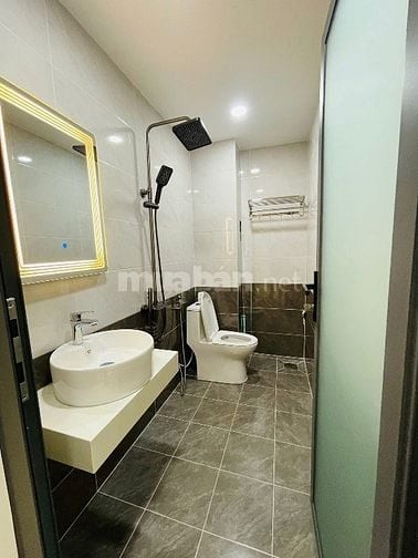 Lên sóng căn nhà Mặt tiền đ. Lưu Đình Lễ Quận 4 | SHR chỉ 4 tỷ 360 tr