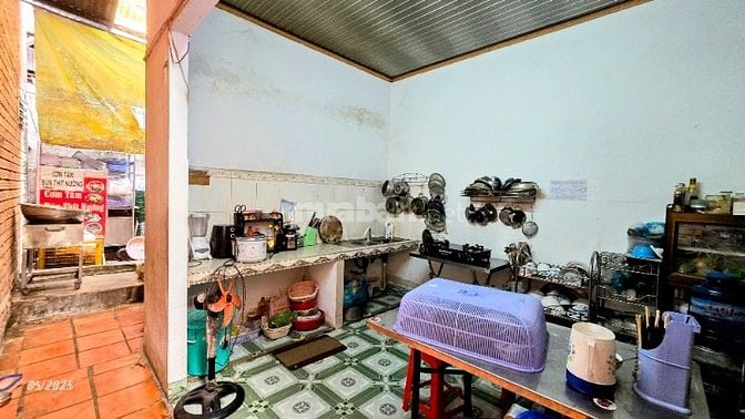BÁN GẤP 2 CĂN NHÀ CẤP 4 RỘNG 230m² Tại Trung Tâm Của Phường Hố Nai, BH