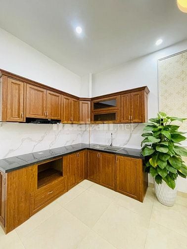Nhà Đẹp Mới Tinh Về Ở Luôn Full Nội Thất , Chỉ 10m Ra Mặt Phố 