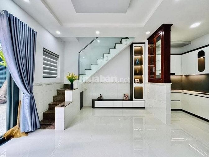 Chính chủ bán gấp nhà 29m²,đường Nguyễn Cư Trinh,Q1.Xây 2 tầng, hẻm 5m