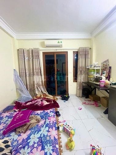 PHÂN LÔ 2 Ô TÔ TRÁNH, VỈA HÈ, KINH DOANH SẦM UẤT