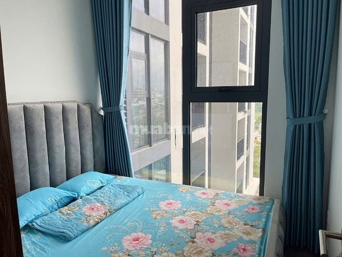 Chung cư Sky Center, Phổ Quang, TB: 2p ngủ rộng, 2wc, đậu oto, 17tr/th