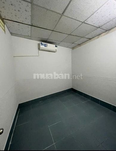 cần bán gấp căn nhà 118m2 ở Tân Hiệp - Hóc Môn giá 715 triệu.