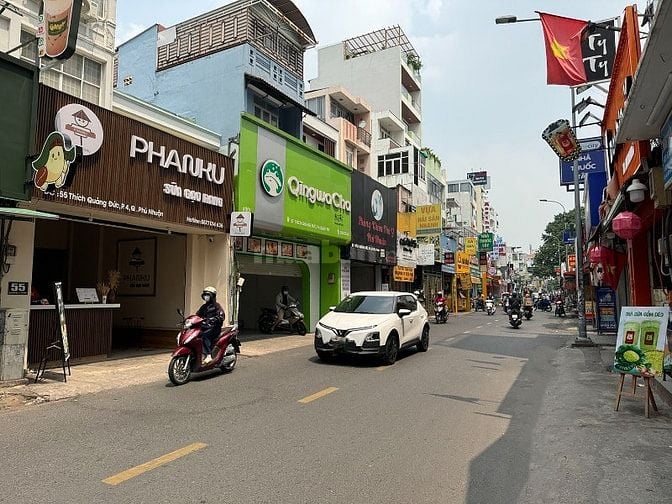 2lầu (4x17,2=68,8m2) mặt tiền thụt (liền kề mặt tiền) Thích Quảng Đức