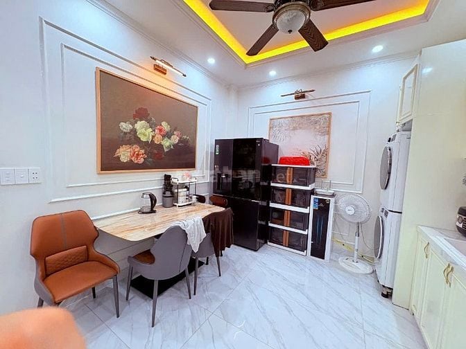 Cần bán gấp nhà mới đẹp đường đường  Âu Cơ  Tân Bình chỉ 6.2ty