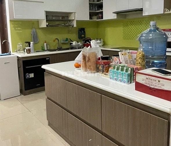 Bán gấp nhà Nguyễn Thị Thập, ngang 5m, 80m2 chỉ 7 tỷ mốt