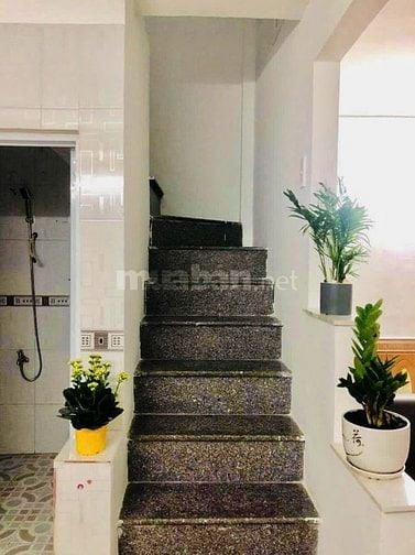 Nhà Hẻm 3m Gần Galaxy Nguyễn Văn Quá, Quận 12, Đúc Lửng, SHR, 3,3 tỷ