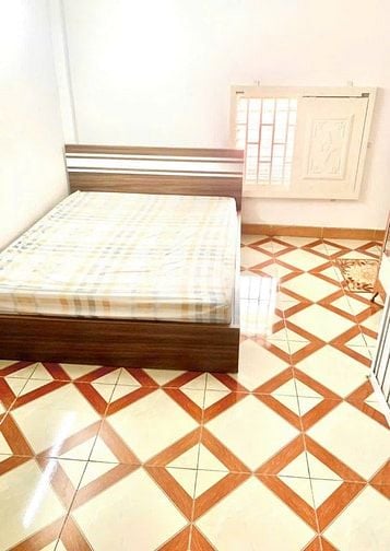 Nhà Hẻm 3m Gần Galaxy Nguyễn Văn Quá, Quận 12, Đúc Lửng, SHR, 3,3 tỷ