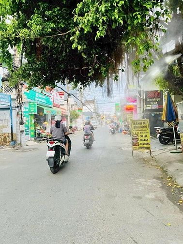 Bán gấp căn 80m² Thành Thái xây 1 trệt 4 lầu. Gần BV Nhi Đồng,hẻm 6m