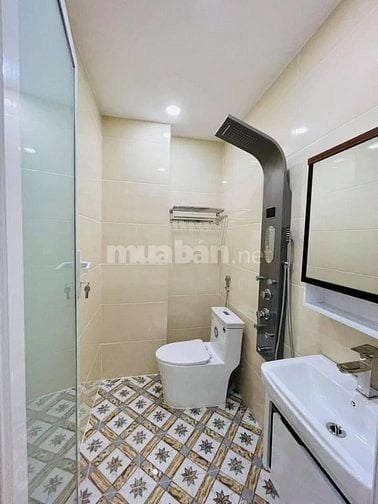 Bán gấp căn 80m² Thành Thái xây 1 trệt 4 lầu. Gần BV Nhi Đồng,hẻm 6m